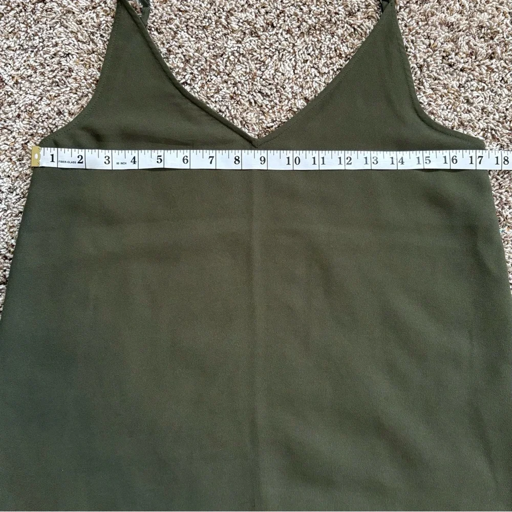 Abercrombie & Fitch Women’s Olive Green Sleeveless Blouse Tank Top Size Small - Picture 3 of 6